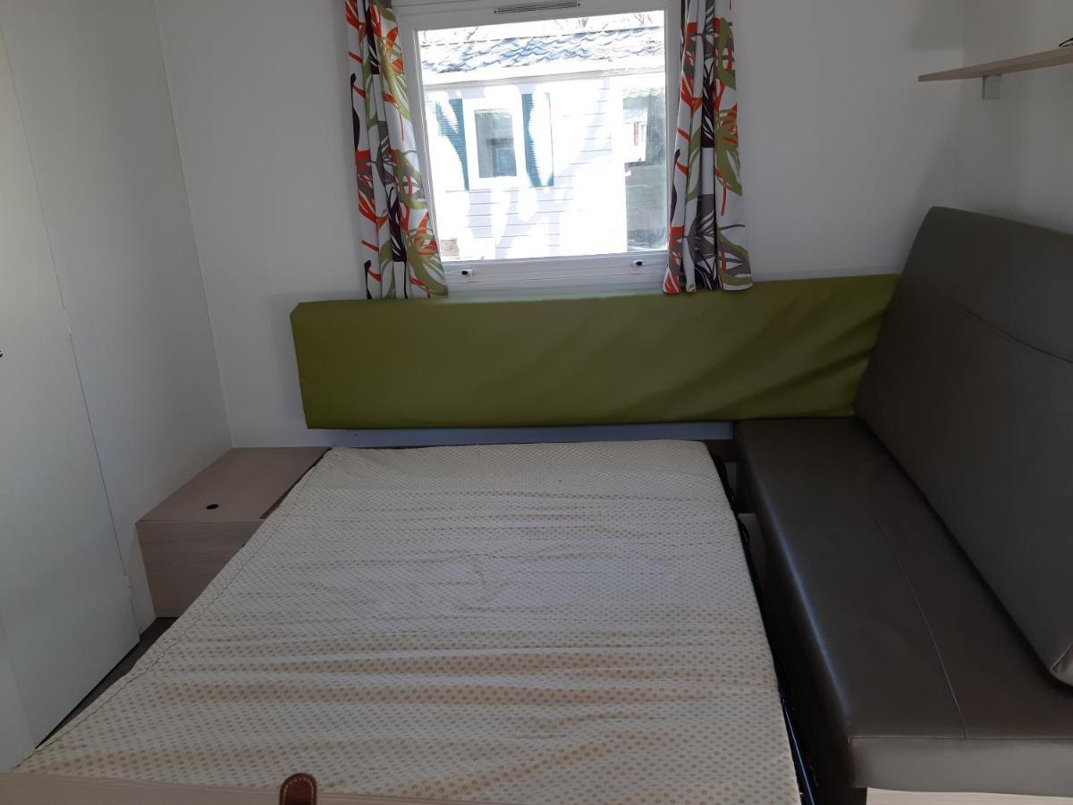 Mobil Home 4 6 Pers Climatise Camping Eurolac Aureilhan  المظهر الخارجي الصورة